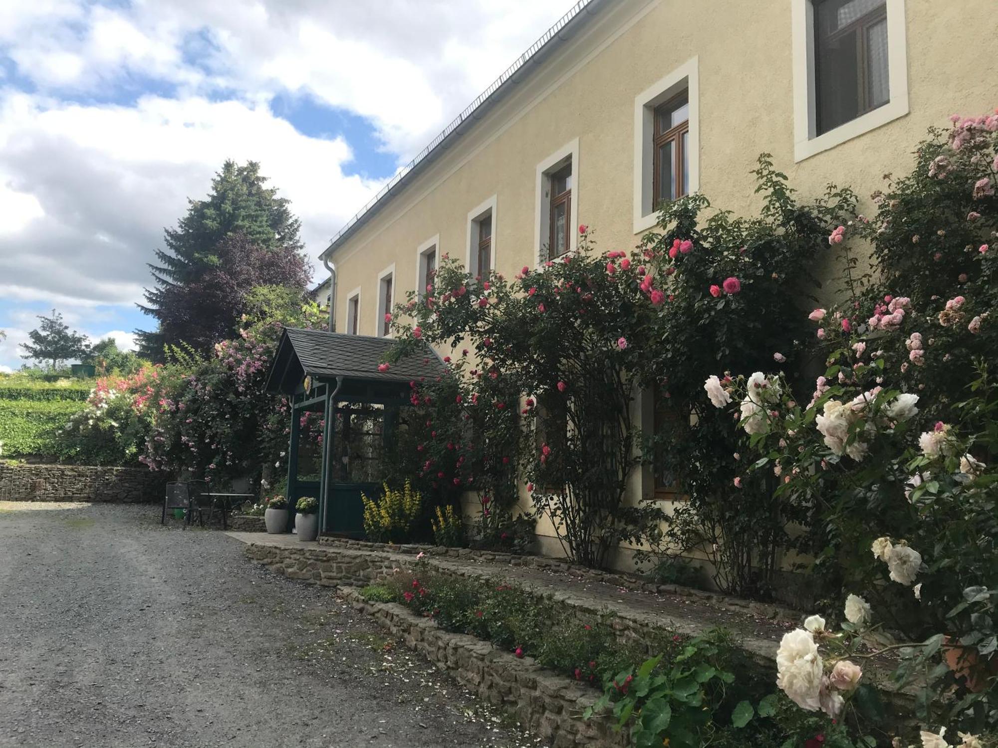 Energietanken Vor Den Toren Dresdens -Barrierefrei- Dippoldiswalde Esterno foto